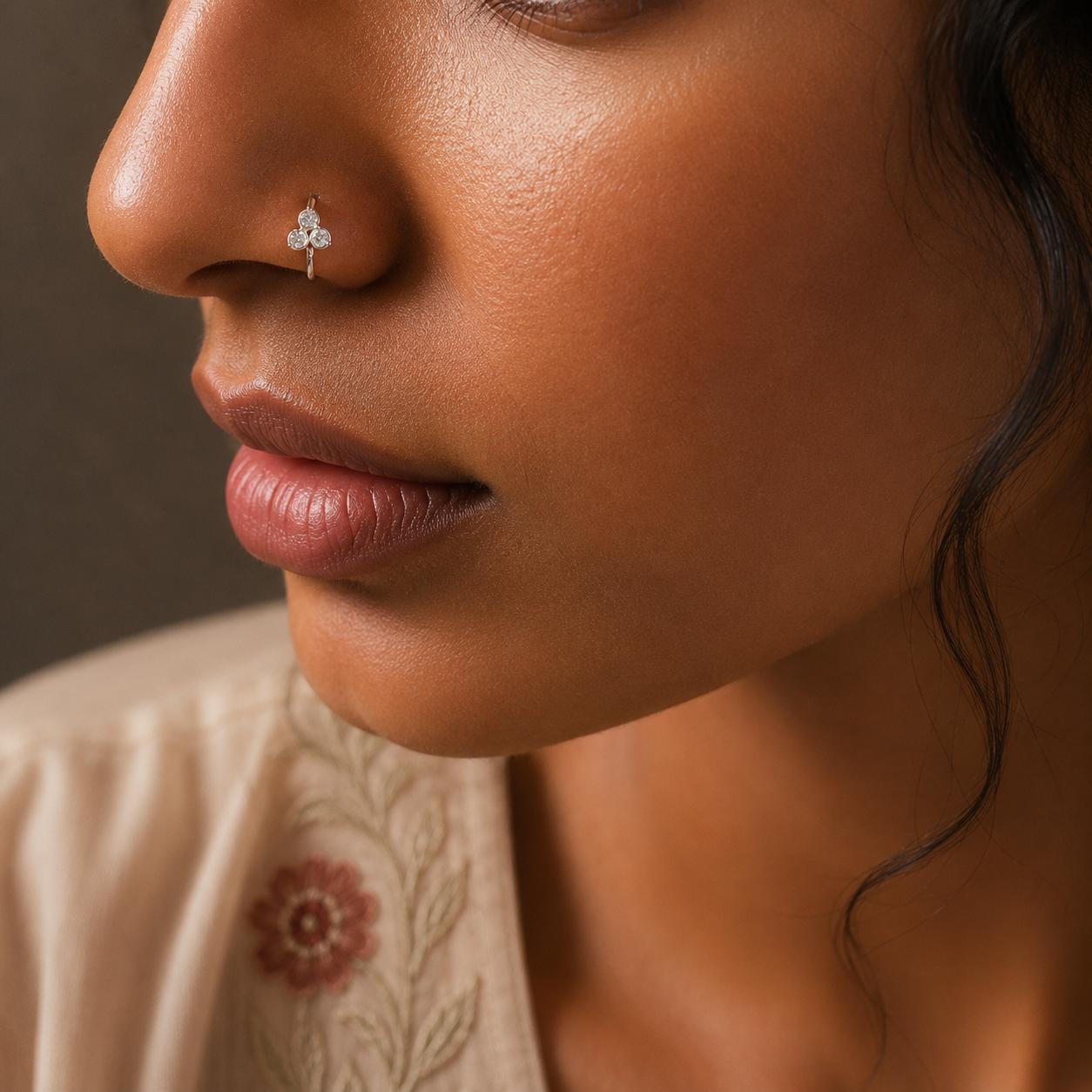 925 Sterling Silver Triple Sparkle Open Nose Pin - Image 2